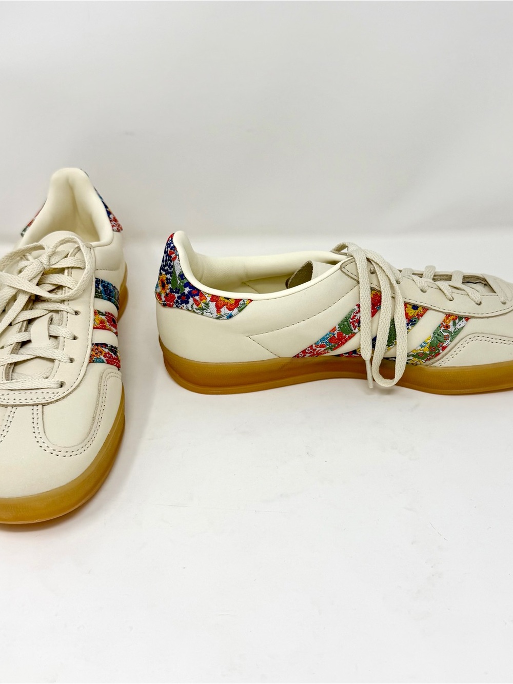 Adidas Gazelle Liberty of London Sneakers NWB - Picture 4 of 8